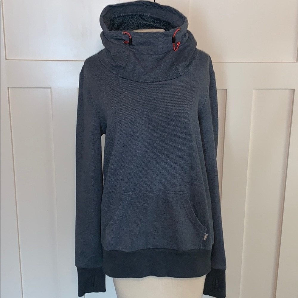 Bench hoodie